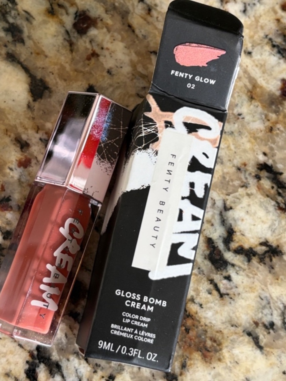 ♥️⚡️Fenty Beauty Gloss Bomb Cream Fenty Glow 02